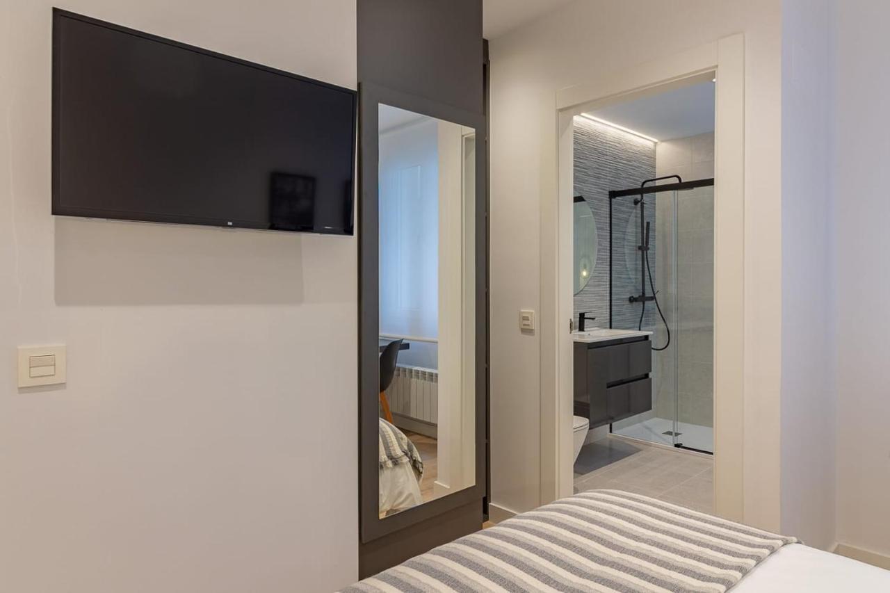 Ah Hostel Room4You Oviedo Vut3026As Ngoại thất bức ảnh